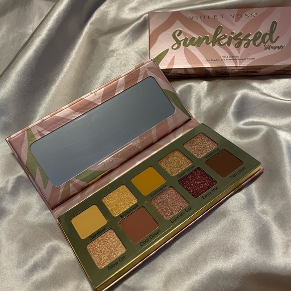 VIOLET VOSS Sunkissed Summer Eye Shadow and Pressed Pigment Palette - Picture 1 of 4